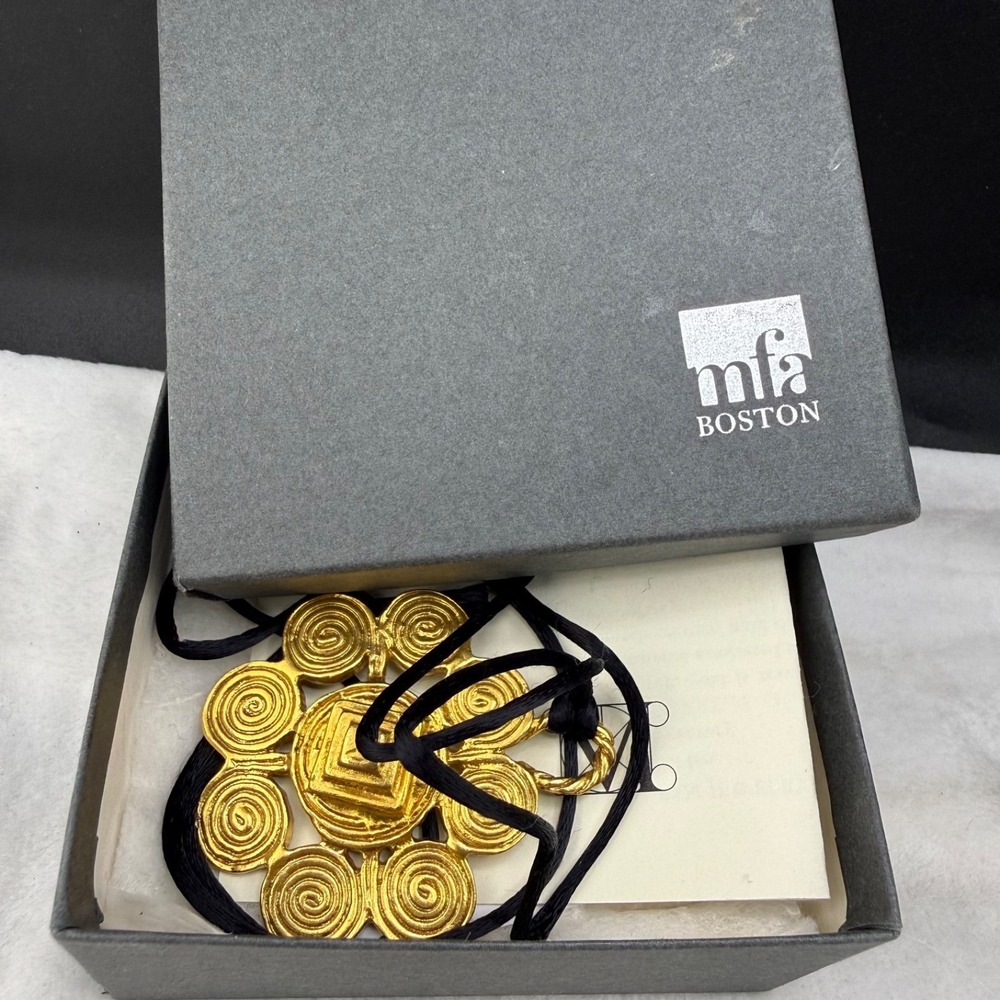 Vintage Metropolitan Museum of Art‎ Necklace Asante Ceremonial Fan Jewelry - Picture 11 of 13